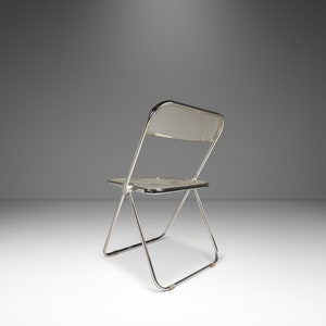 Italian Modern 'Plia' Folding Chair in Lucite and Chrome by Giancarlo Piretti for Anonima Castelli, Italy, c. 1970's afbeelding 6