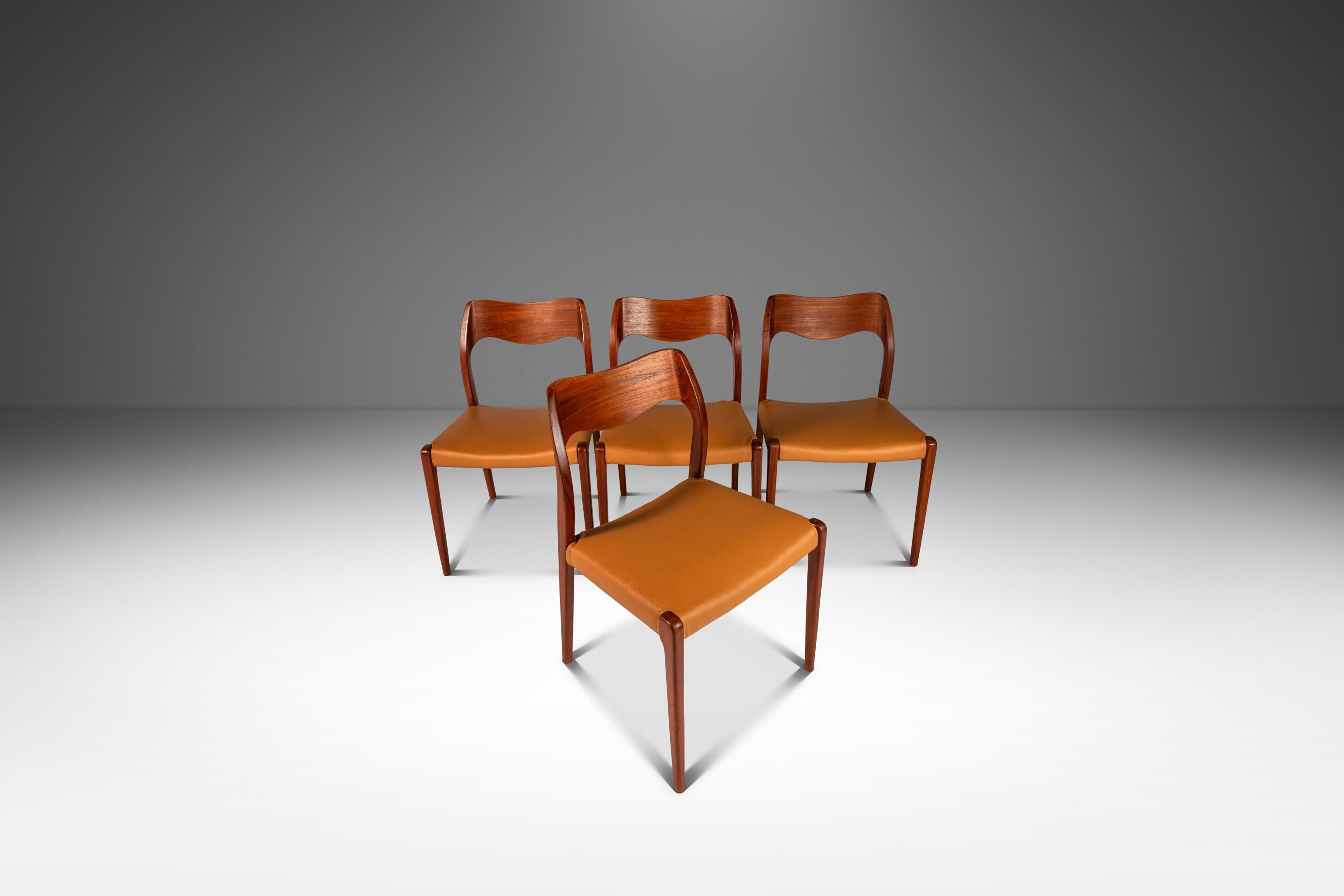 Moller Model 71 - Etsy