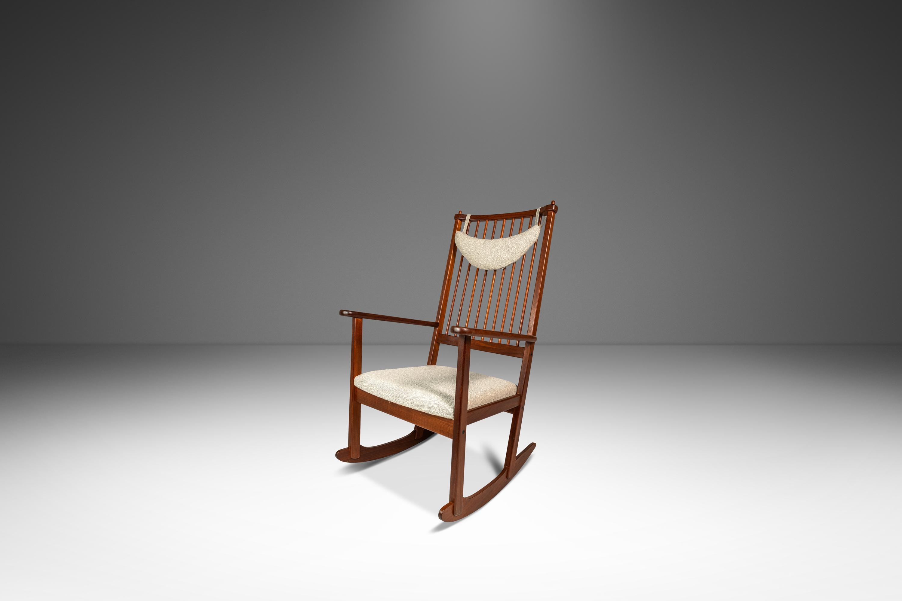 Yngve Ekstrom Chair