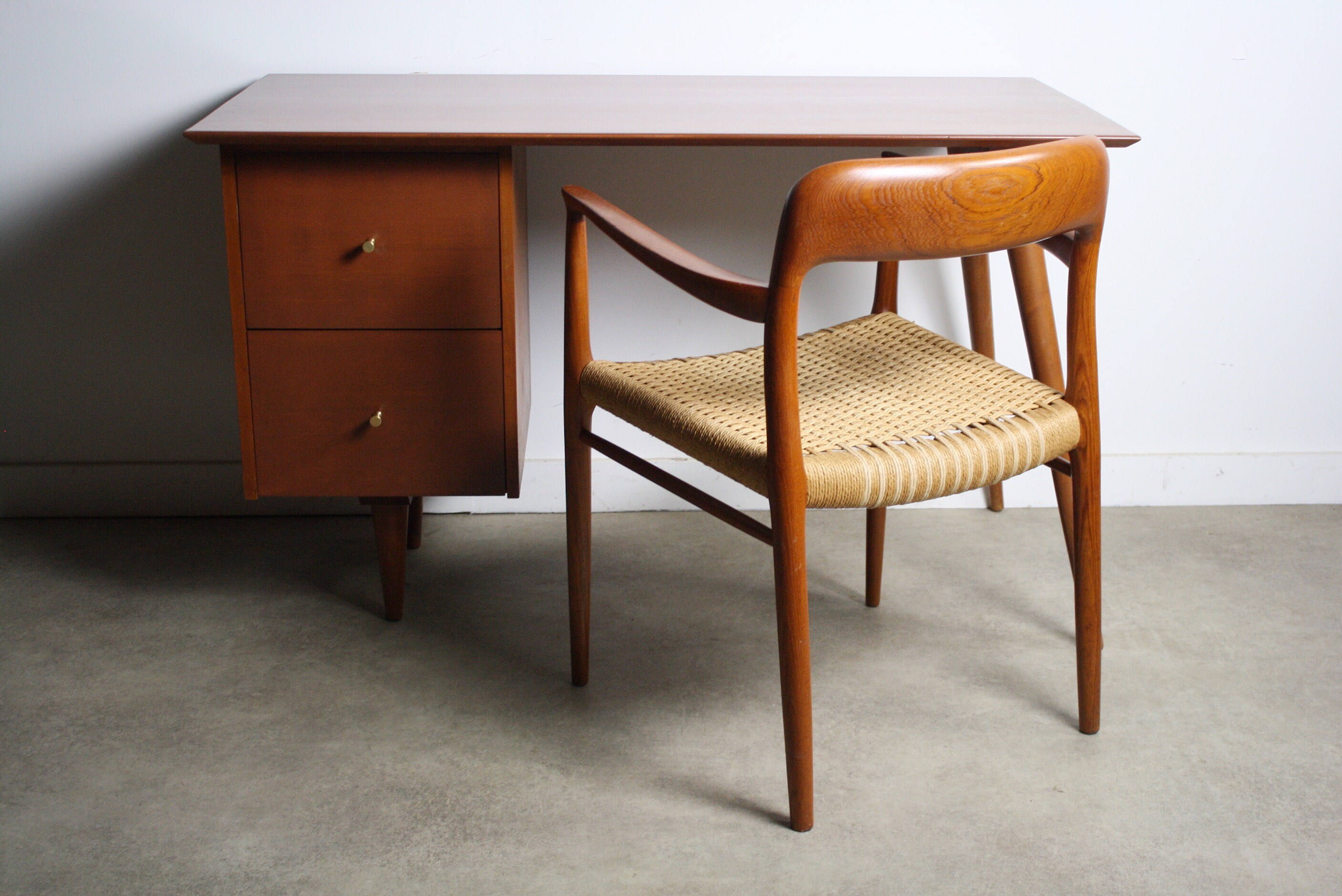 Original Mid Century Paul Mccobb Desk For Planner Group Etsy
