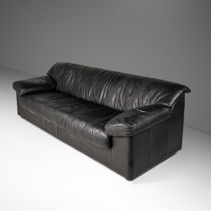 Post Modern Three Seat Sofa in Orignal Leather by Natuzzi Attributed to Pierluigi Cerri, Italy, c. 1990&#39;s