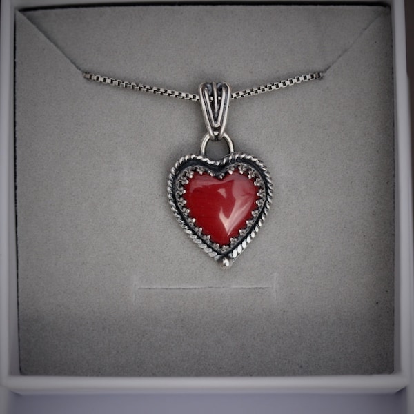 Rosarita heart jewelry in handmade rosarita pendant silver necklace in handmade metal smith jewelry rosarita pendant