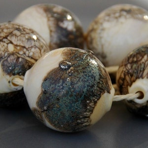 1 one piece Hollow blown organic glass lampwork beads with silver / handmade/ craft supplies / beading / Ivory MTO image 1