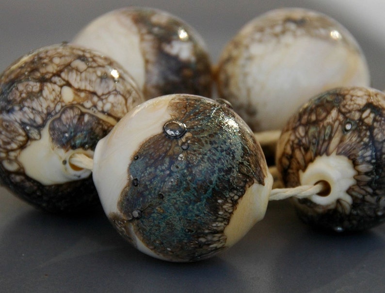 1 one piece Hollow blown organic glass lampwork beads with silver / handmade/ craft supplies / beading / Ivory MTO image 1