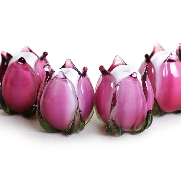 1 (one) piece Flower bud / tulip bud/ tulips lampwork bead / craft supplies / Handmade bead / Beading MTO