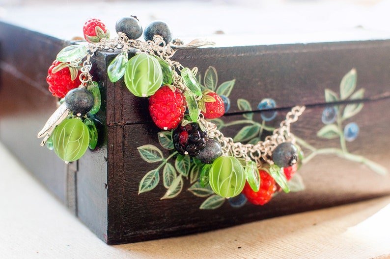 Very berry bracelet MTO