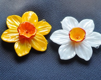 1 (one) Daffodil glass bead - Narcissus floral lampwork beads, flower glass beads MTO
