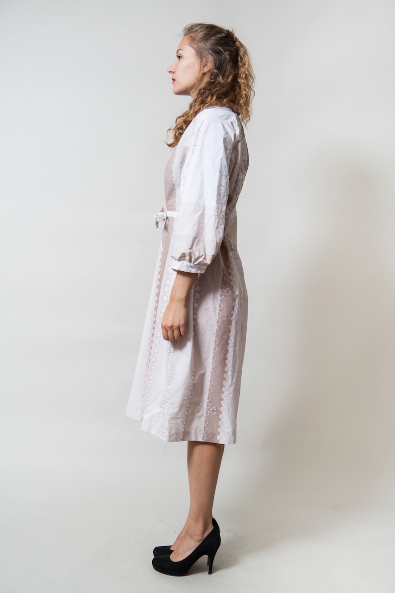 White and Beige Midi Dress Medium Sleeve Dress with Belt Subtle Geometric Print Collared Elegant Dress \u2022 Size Medium to Large \u2022