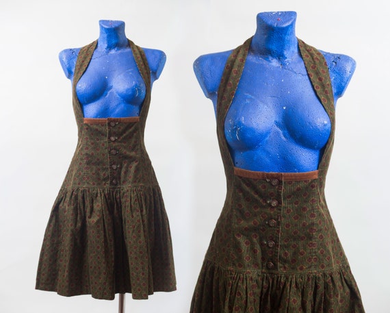 deep green velvet dress