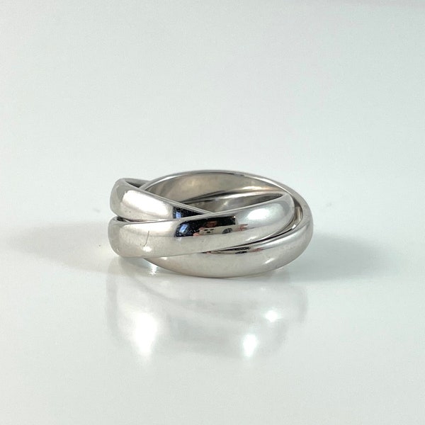 14K White Gold Rolling ring, size 6 wedding band, trinity ring
