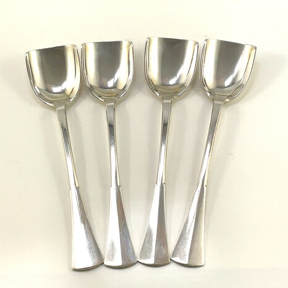 Estate 12 Silver Ice Cream Spoons, Set of 12 Victorian Spoons,  Hungarian/austrian Diana Head Hallmark, 800 Silver 