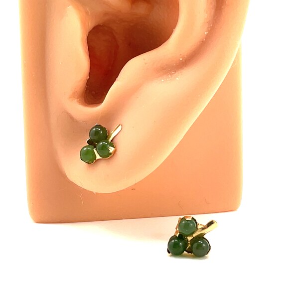 14K leaf stud earrings with jade green beads (gra… - image 2