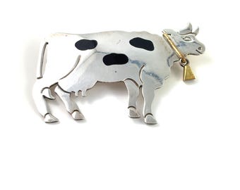 Vintage Sterling Silver Cow Brooch or Pendant with moveable cowbell