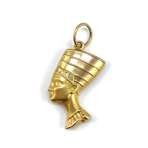 Queen Nefertiti 18K gold pendant amazing detail, double sided, puffy charm, vintage pendant, Egyptian Queen Head or Bust