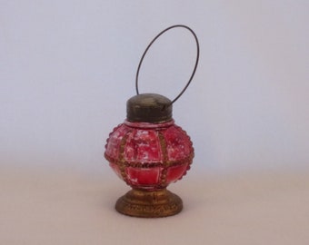 Antique Figural Molded Glass Candy Container. 1913 to 1915 Toy Beaded #1 Lantern w Deeply Concave Base, Metal Screw Cap, & Bail. Vhoa ea404
