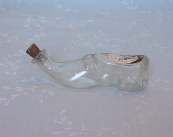 Clear Antique Glass Blown Figural Slipper or Victorian Shoe Container. Small Perfume or Scent Bottle w Orig Cork Stopper. Vintage Gift. ui8b