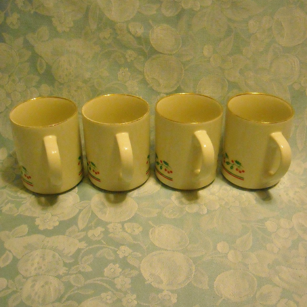 4 Vintage Mugs. Arby’s 1987 Christmas Collection Promotional Ceramic