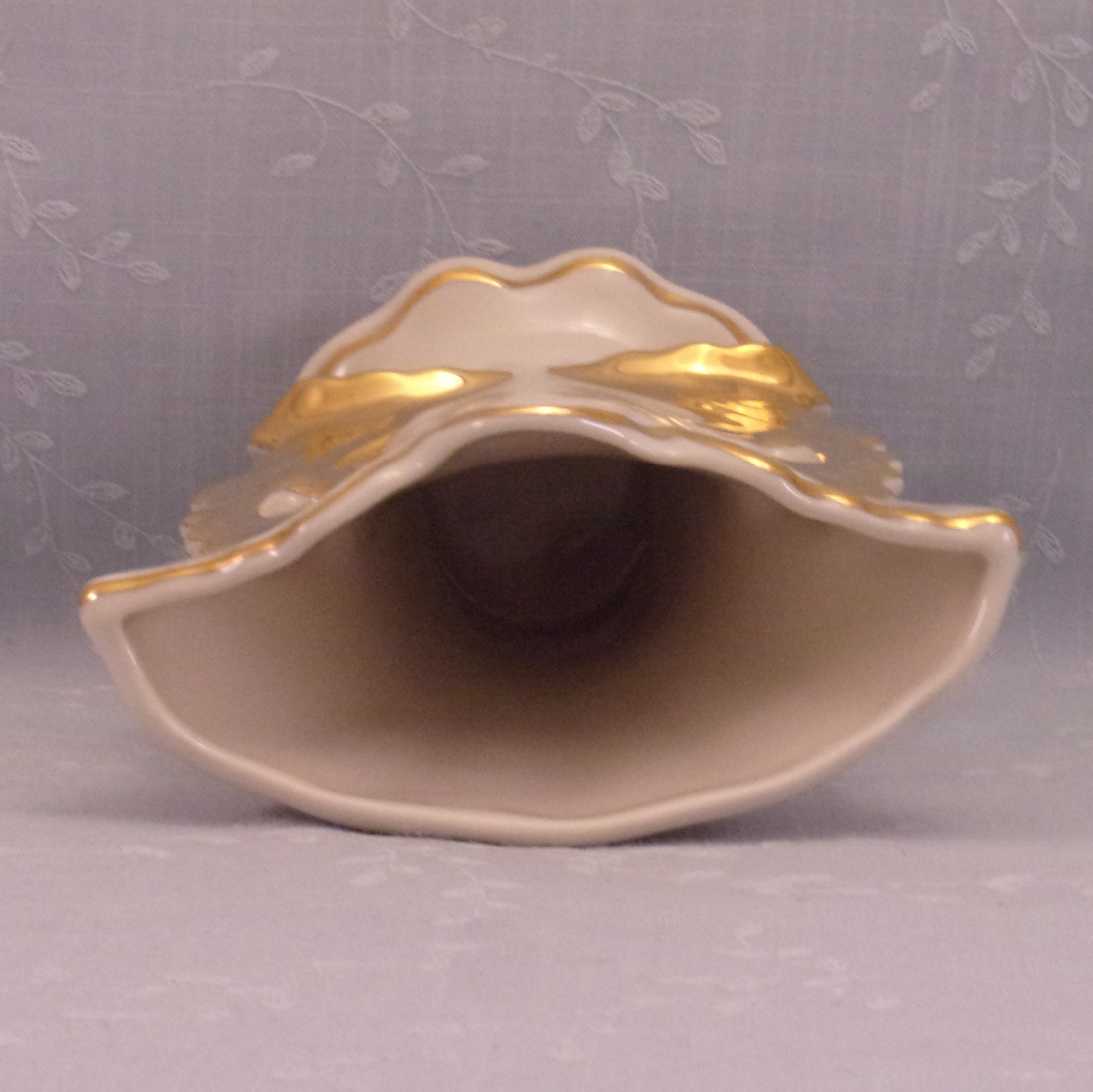 50th Anniversary Decorative Vase. Kingwood Ceramics 22 Kt Gold Heavily