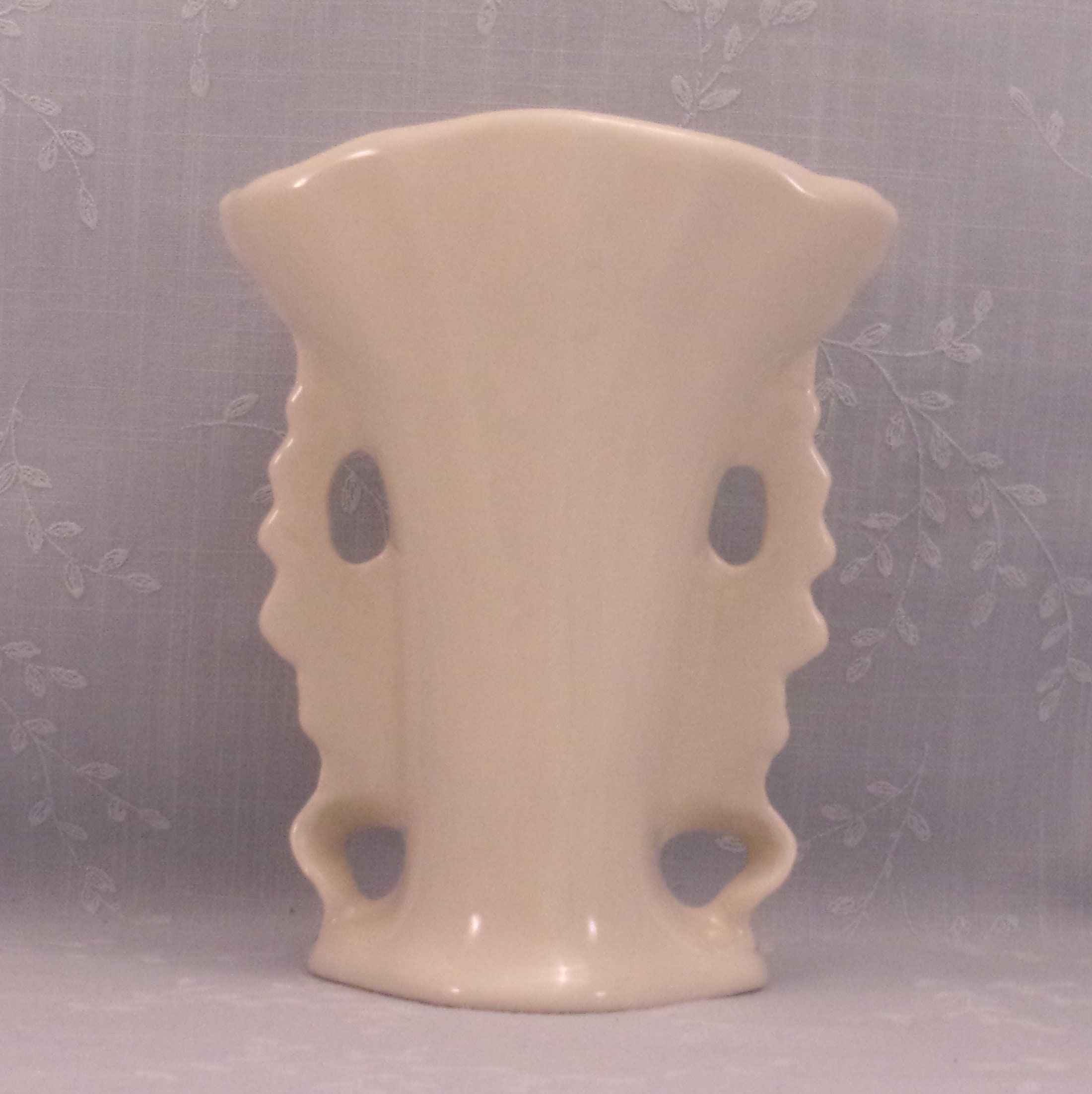 50th Anniversary Decorative Vase. Kingwood Ceramics 22 Kt Gold Heavily