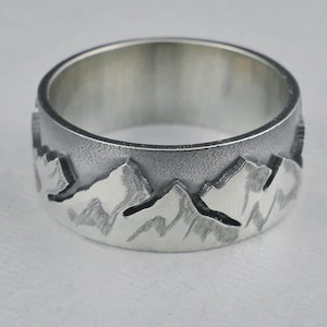 Oxidized Sterling Silver Mountain Range Ring