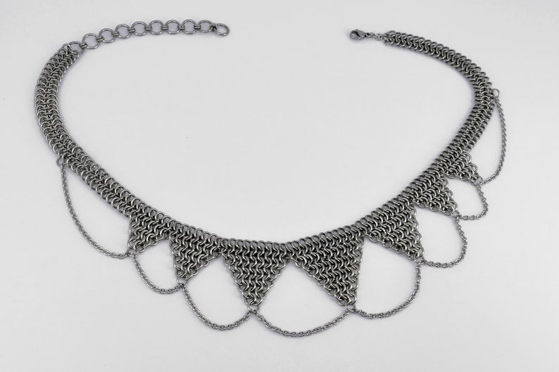 7-Tipped Surgical Steel Chainmail Necklace with chains image 8