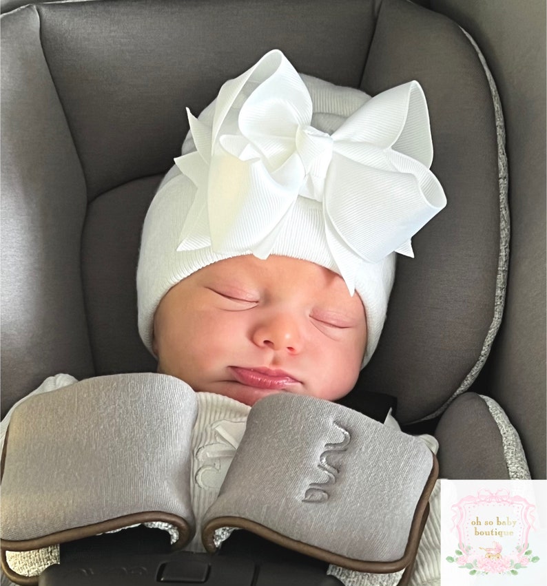 White Newborn Bow Hospital Hat 5 Interchangeable Boutique Bows You Choose the Colors image 3