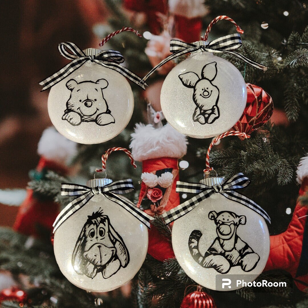 Amazon.com: Winnie The Pooh Christmas Ornament Set Featuring