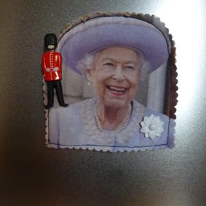 Queen Elizabeth Handmade Fabric Magnet; Soldier;  Her Majesty, Lovely Gift,  British Sovereign, Queen in Pastel Outfit; Smiling Queen