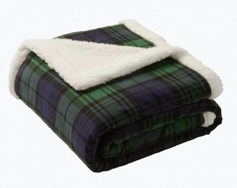 Personalized Monogram Sherpa Blanket , Custom Name Fleece Blanket , Monogrammed Throw Blanket , Housewarming Gift for Couple