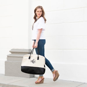 Personalized Linen Duffle Bag - Monogram Overnight Duffle Bag - Custom Monogrammed Travel Bag