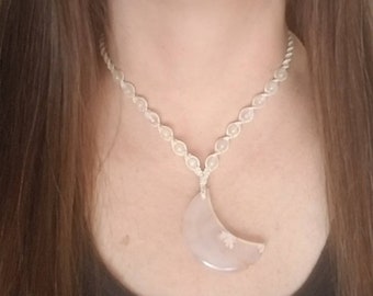 Crescent Moon Necklace, Agate & Moonstone Macrame Necklace, Moon Necklace, Gift, White Agate, Gemstone Moon, Macrame Necklace, Jewelry Gift