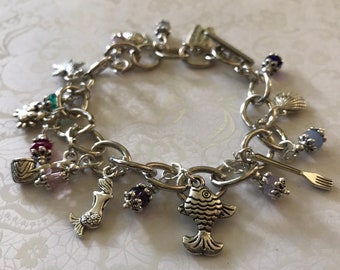 Mermaid Bracelet — Great Gift! Charm Bracelet Sea Shell Ocean Crab Starfish Seahorse Sparkle Little Mermaid Ariel Gift Jewelry BD749