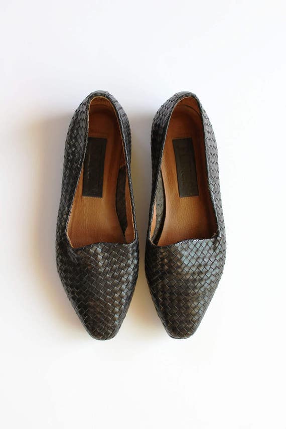 black loafers size 6