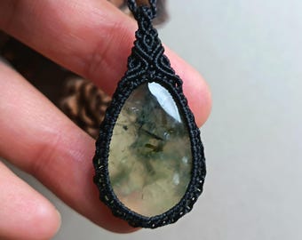 Prehnite Macrame Necklace | Pendant size 4.3 cm
