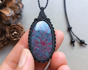 Ruby Kyanite Macrame Necklace | Pendant size 5.2 cm