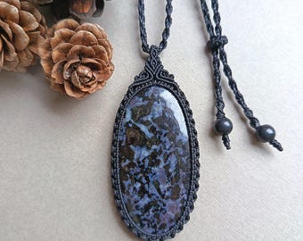 Gabbro Jasper Macrame Necklace  | Pendant size 6.7 cm