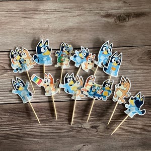 Bluey cupcake topper| bluey | Bluey theme toppers | Bluey birthday | Bluey birthday theme | Bluey birthday cupcake toppers | Bingo