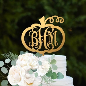 Wedding Cake Topper, Fall Wedding Cake Topper, Pumpkin Cake Topper, Personalized Monogram Cake Topper, Autumn Wedding Cake Topper
