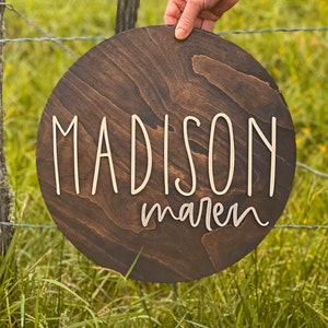 Nursery Name Sign, 3D Custom Name Sign, Baby Shower Gift, Round Wood Name Sign, Baby Name Sign, Round Name Sign for Girl, Crib Sign