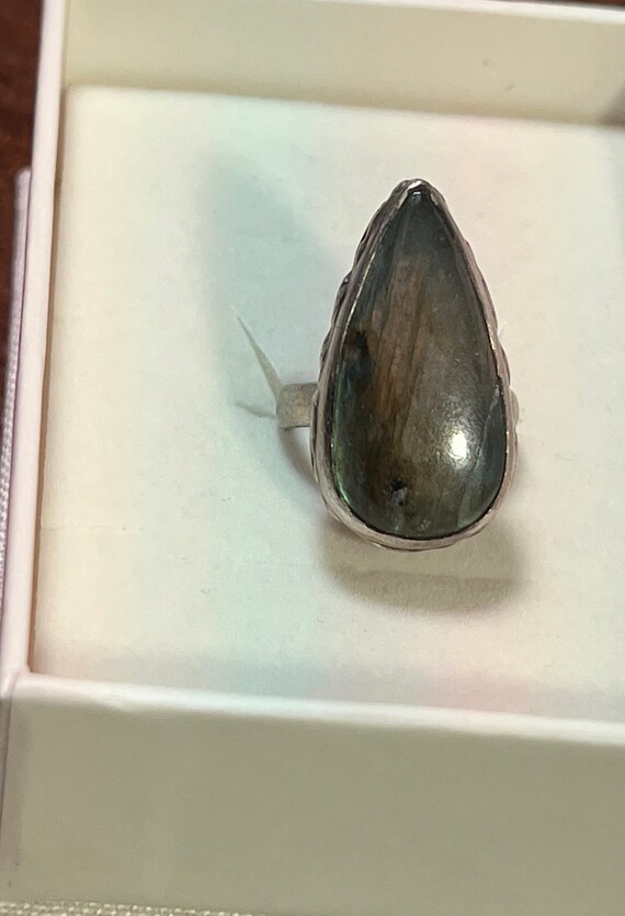 Large statement stone ring - Size 6.5 - image 1