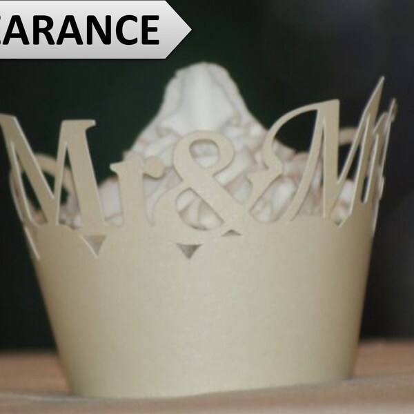 Shimmer Vanilla Mr-&-Mrs Shimmer Cupcake Wrappers, Set of 12