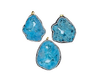 Crystal Framed Blue Druzy Pendant