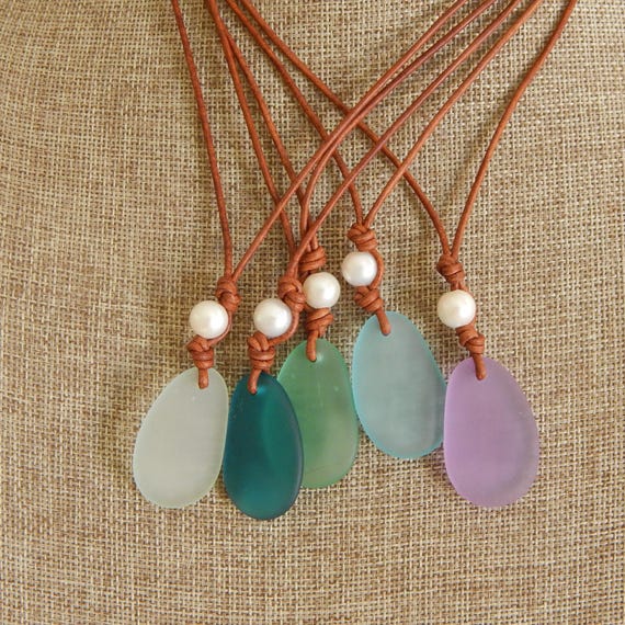 Freshwater pearl with sea glass pendant and leather necklace, beachy boho style, beach chic necklace