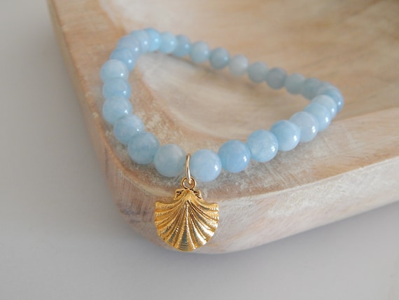 Aquamarine stretch bracelet with gold vermeil shell charm, stacking bracelet, blue bracelet, boho chic, gift for her