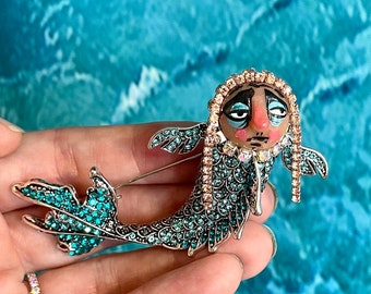 Overdriven Mermaid Brooch, Hand Painted Brooch, Elegant Brooch, Statement Brooch, Cute Brooch, Face Brooch, Rhinestones, Bohemian Brooch