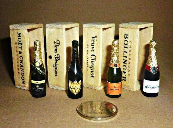 Casa De Muñecas En Miniatura Botella De Guinness