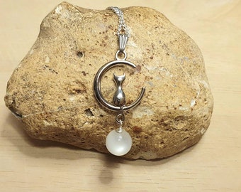 Crescent moon Cat Moonstone Pendant. Crystal Reiki jewelry uk. June's Birthstone. White 10mm stone. Empowered crystals