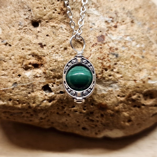 Tiny Malachite necklace. Green Crystal Reiki jewelry uk. Silver plated Small oval frame pendant. 8mm stone