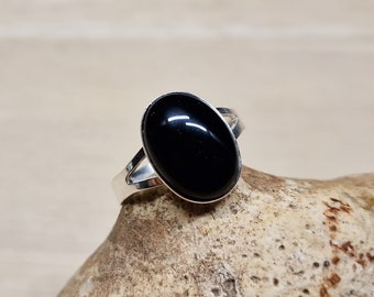 Black obsidian Ring. sterling silver rings for women. Reiki jewelry uk. 14x10mm Adjustable ring