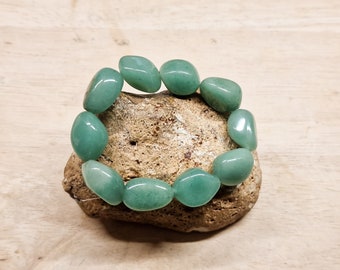 Chunky Green Aventurine bracelet. Elastic stretch Reiki jewelry uk